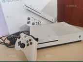 Xbox One S 1 Tb, повний оригінальний комплект з коробкою. - VDALA.PRO