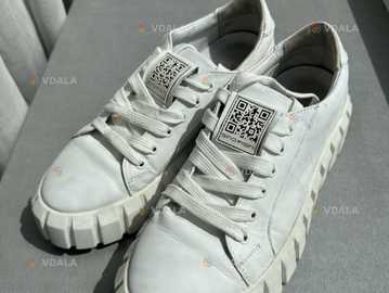 Жіночі шкіряні білі кеди - VDALA.PRO