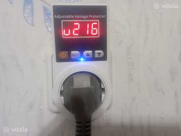 Реле напряжения / Отсекатель в розетку 220В на 16А - VDALA.PRO