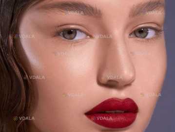 Червоний олівець для губ - VDALA.PRO