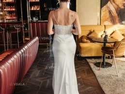Продам весільну сукню Продам весільну сукню - VDALA.PRO