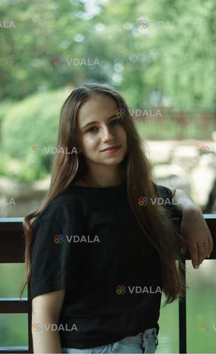 Мене звати Валерія, я - репетитор з історії України. - VDALA.PRO