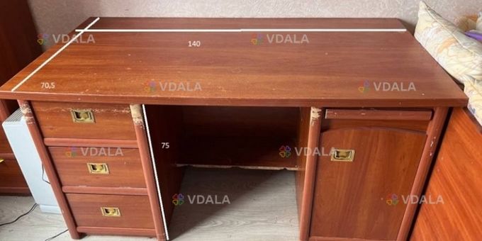 Віддам письмовий стіл - VDALA.PRO