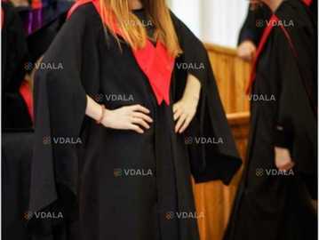 Продаж готового бізнесу:оренда академічних мантій у Києві - VDALA.PRO