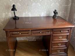 Дубовий стіл у офіс італійського бренду Tempor - VDALA.PRO