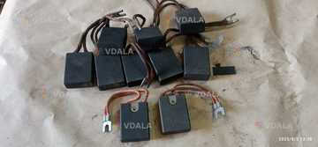 Продам щетки графитовые ЭГ-74  25-50-64 - VDALA.PRO