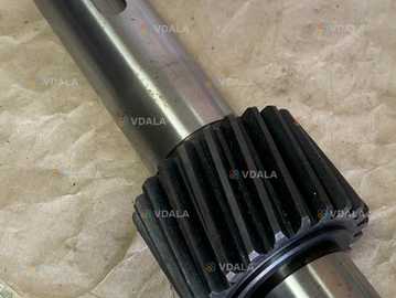 Вал шестерня редуктора на полтавський волчок мʼясорубку К7-ФВП-200. - VDALA.PRO