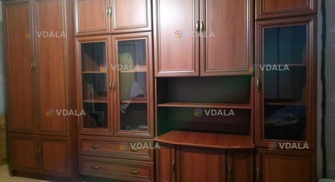 Сучасна та практична меблева стінка для вітальні у відмінному стані. - VDALA.PRO