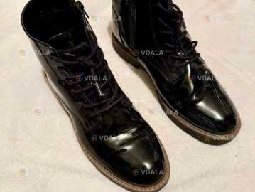 Продам женские кожаные лаковые ботинки - VDALA.PRO