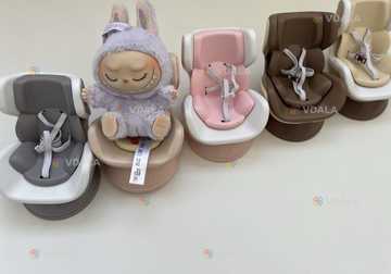 Автокрісло для лабубу - VDALA.PRO