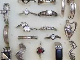 Продам женское серебряное кольцо - VDALA.PRO