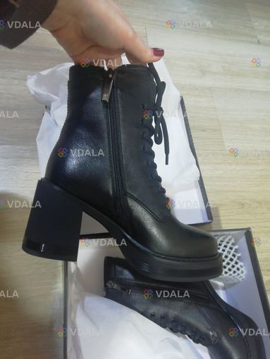 Ботінки натуральна шкіра 37 Ботінки натуральна шкіра 37 - VDALA.PRO