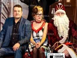 Чорний квадрат. Подарунок треба заслужити - VDALA.PRO