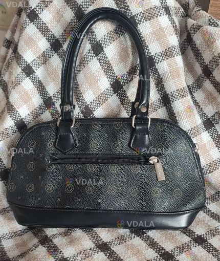 Сумочка жіноча маленька чорна б/в Сумочка жіноча маленька чорна б/в - VDALA.PRO