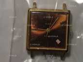 Чу́довий позолочений наручний годинник у стилі square бренду Слава - VDALA.PRO - 1