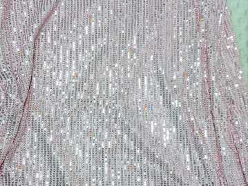 Сукні з бісером та паєтками на корпоративні вечірки - VDALA.PRO