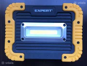 Прожектор акумуляторний - VDALA.PRO