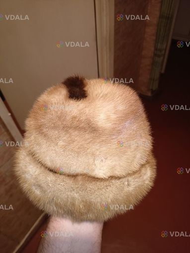 Жіноча шапка з норки світло коричневого кольору з візерунком, 56-57р. Жіноча шапка з норки світло коричневого кольору з візерунком, 56-57р. - VDALA.PRO