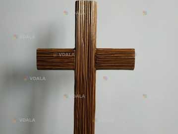 Хрест дерев'яний на підставці, Хрест з дерева. - VDALA.PRO