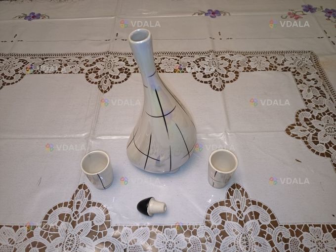 Графін з двома чарками. - VDALA.PRO
