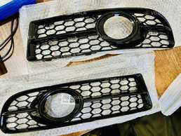 Решітки для протитуманних фар в силі RS для Ауді А4 в кузові В6 - VDALA.PRO