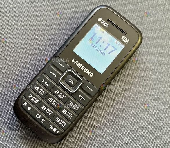 Моб. телефон Samsung sm-B110E Duos sm-B110E (Keystone 3 ds) Black Моб. телефон Samsung sm-B110E Duos sm-B110E (Keystone 3 ds) Black - VDALA.PRO