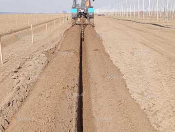 Послуги траншеєкопача Бара Копка траншей ЕТЦ Грунторіз - VDALA.PRO