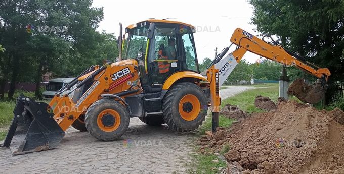 Послуги екскаватора JCB 3CX Послуги спецтехніки Водопровід - VDALA.PRO