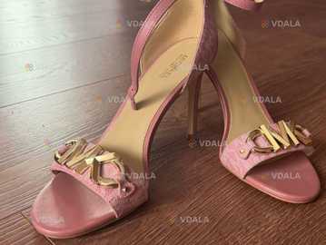 Нові босоніжки Michael Kors - VDALA.PRO