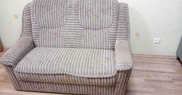 Диван двохмісний в гарному стані - VDALA.PRO