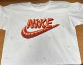 Футболка з принтом (в білому то чорному виконанні) - VDALA.PRO - 1