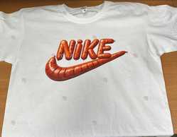 Футболка з принтом (в білому то чорному виконанні) - VDALA.PRO