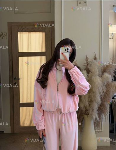 Велюровий костюм Велюровий костюм - VDALA.PRO