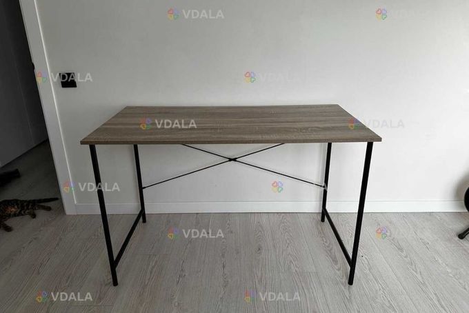 Продам письмовий стіл Vandborg - VDALA.PRO