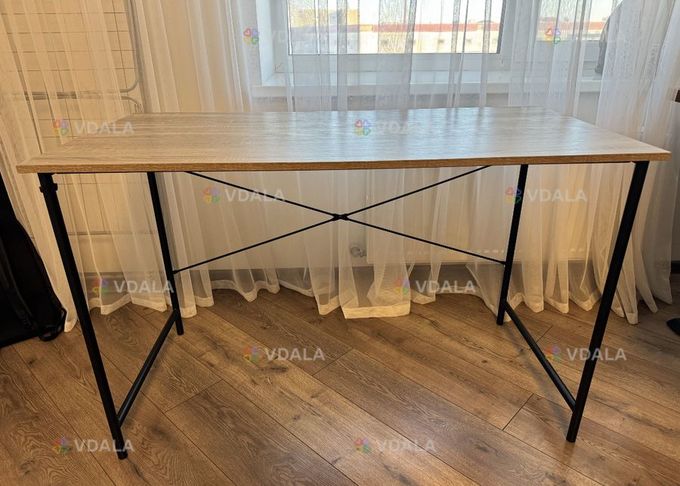 Продам письмовий стіл jysk - VDALA.PRO