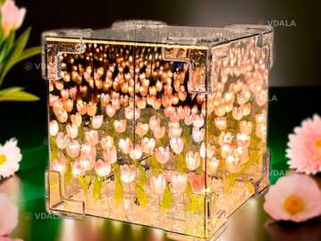 Светодиодный ночник Бесконечные тюльпаны в кубе - VDALA.PRO