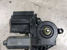 Двигун склопідіймача передній VW Multivan T5 / Transporter T5 7H195980 - VDALA.PRO