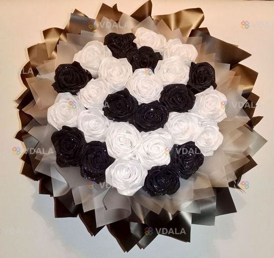 Троянди чорно-білі з атласної стрічки - VDALA.PRO