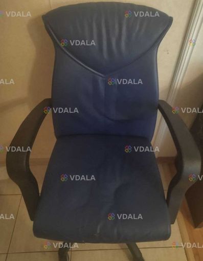 Офісне крісло зі штучної шкіри - VDALA.PRO