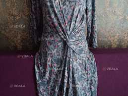 Красивое трикотажное платье в птички р. l - VDALA.PRO