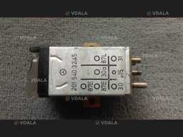 Реле блок перенапруги Мерседес 124 - VDALA.PRO