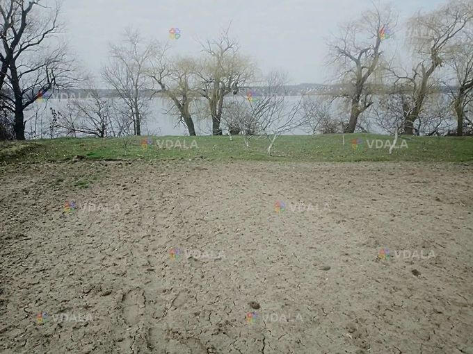 Продам будинок на березі Дніпра власний берег Продам будинок на березі Дніпра власний берег - VDALA.PRO
