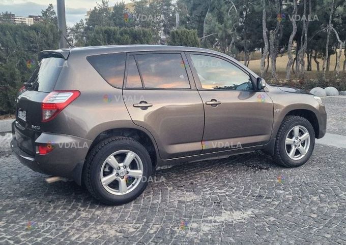 Продам Toyota RAV4 2010, 202 000 км, 2.2 l.. - VDALA.PRO