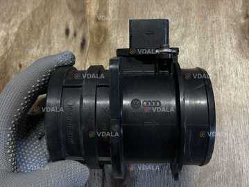 Росходомер воздуха Audi A6 C6 2007 ( 2.0 бенз ) - VDALA.PRO