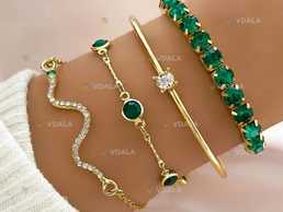 Набір з 4 штук елегантних зелених браслетів Набір з 4 штук елегантних зелених браслетів - VDALA.PRO