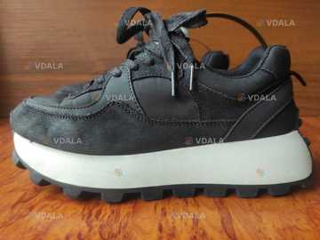 Весняні високі кросівки для дівчаток. Р 38, 25см. Весняні високі кросівки для дівчаток. Р 38, 25см. - VDALA.PRO