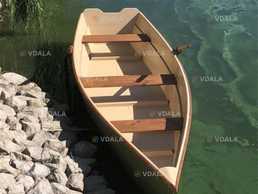 Продам деревʼяний човен - VDALA.PRO