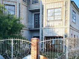 Продам Будинок 0,06 м², 8 кімн., 2 поверх, 224 м². - VDALA.PRO