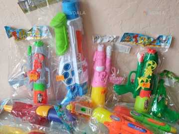 Водні пістолети та інші іграшки Водні пістолети та інші іграшки - VDALA.PRO
