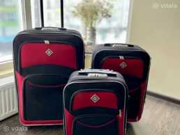 Валіза з Польщі Чемодан Сумка дорожня на колесах набір 3в1 пластик ABS Валіза з Польщі Чемодан Сумка дорожня на колесах набір 3в1 пластик ABS - VDALA.PRO